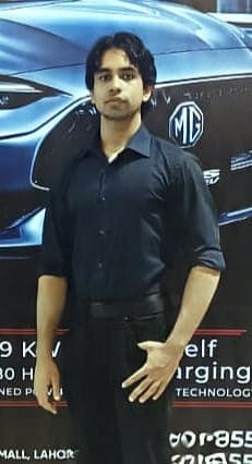 Taha Raza - Manager at Softologics