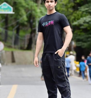 Hashim Omer - Programmer at Softologics